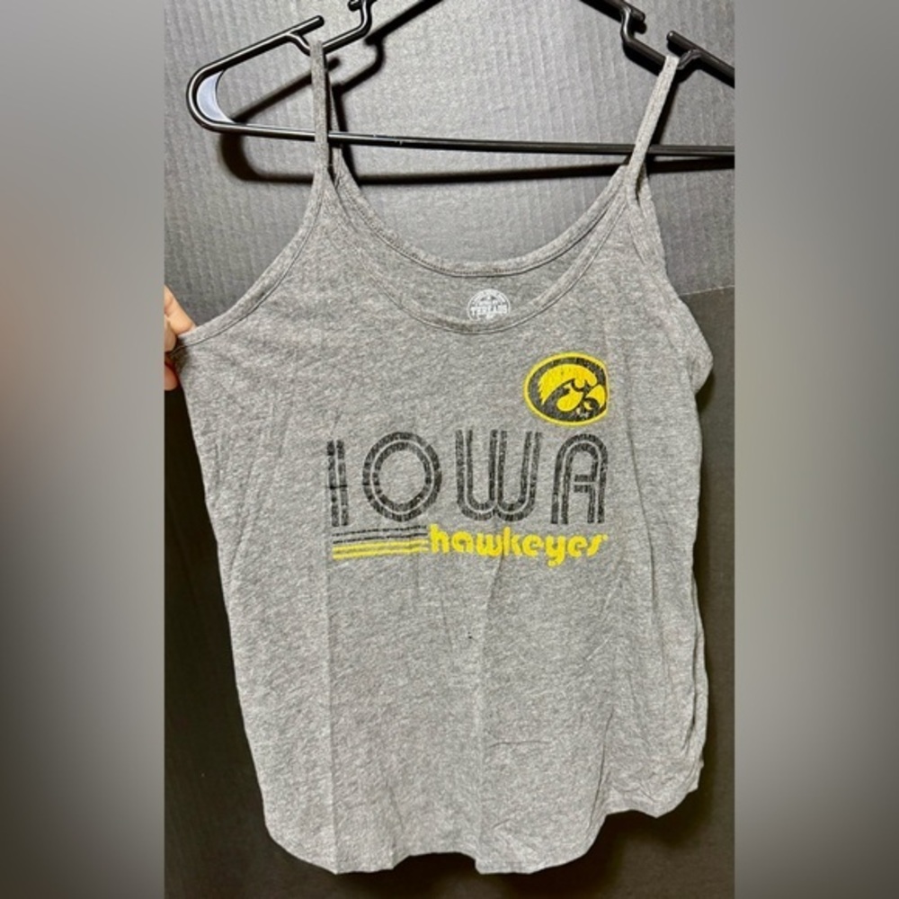 🏜️Retro Iowa Hawkeyes Gray Thin Strap Tank Top
